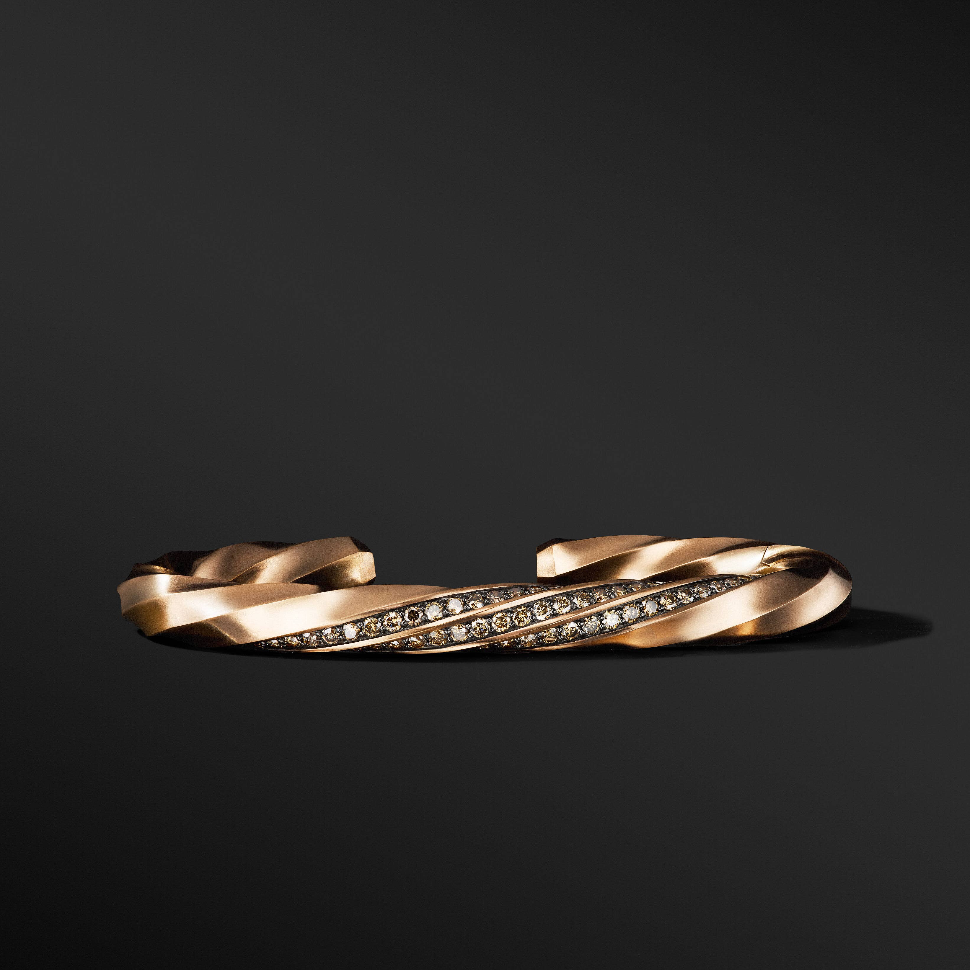 Cable Edge™ Cuff Bracelet in Recycled 18K Rose Gold with Pavé Cognac Diamonds
