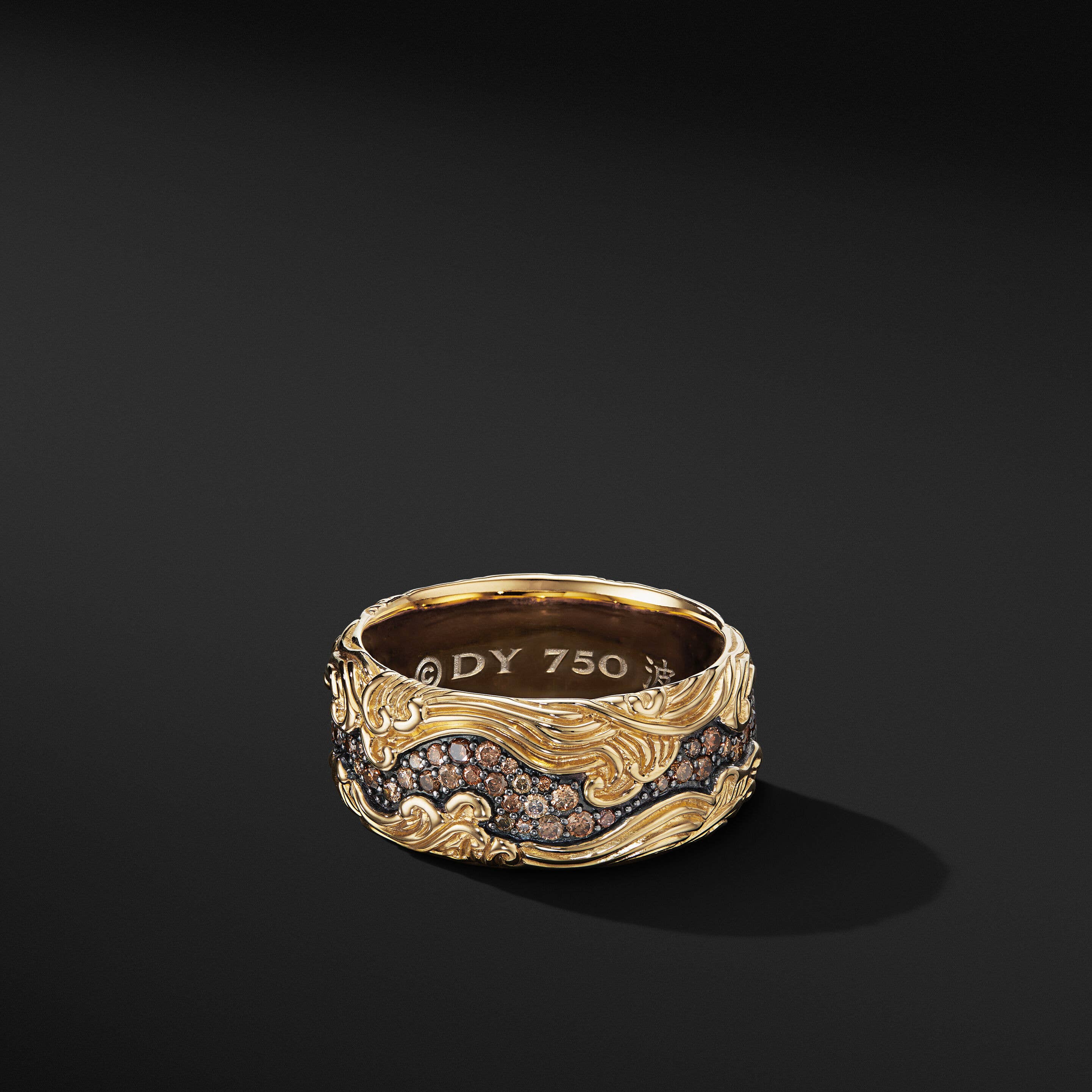 Waves Band Ring in 18K Yellow Gold with Pavé Cognac Diamonds