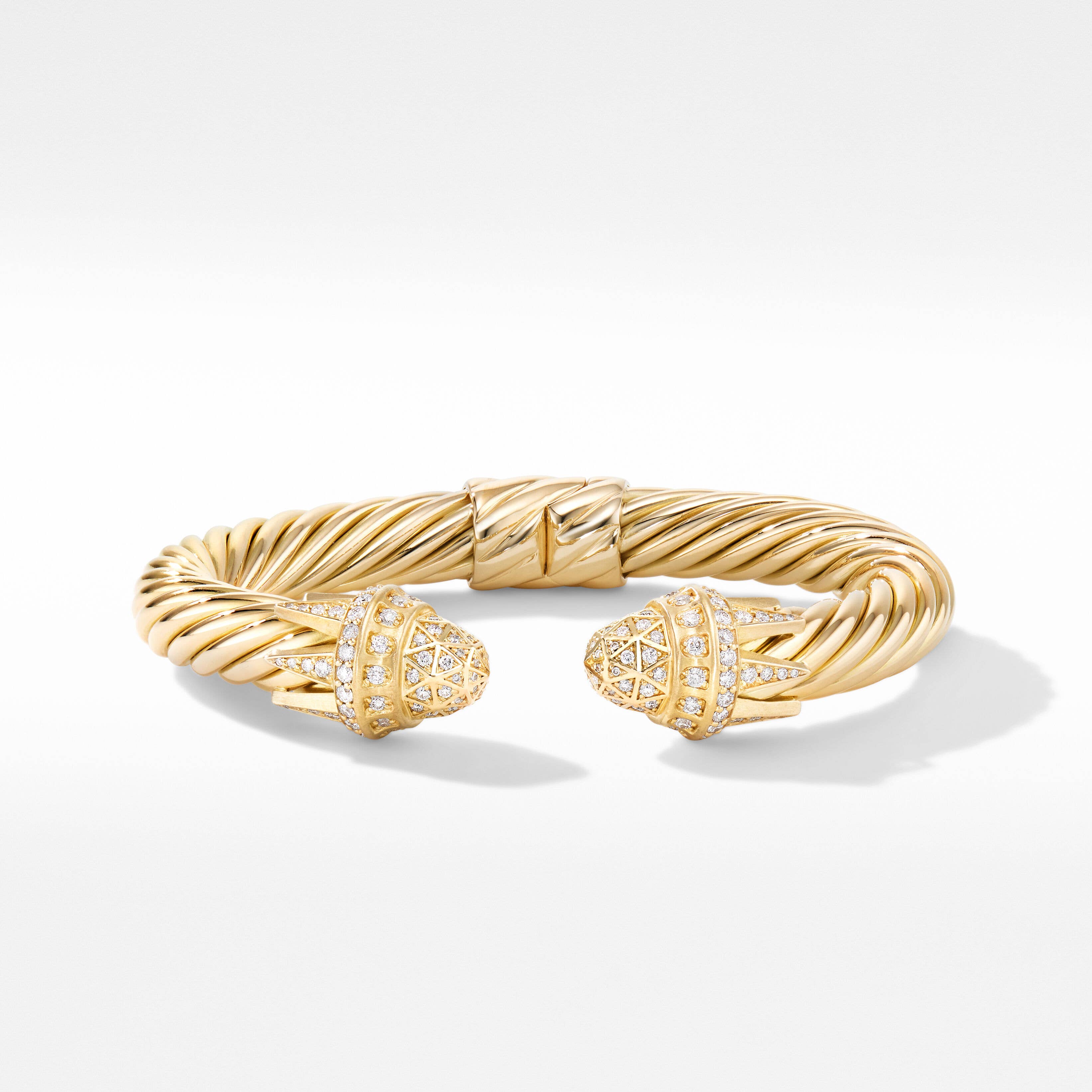 Statue of Liberty Cable Bracelet in 18K Yellow Gold with Pavé Diamonds