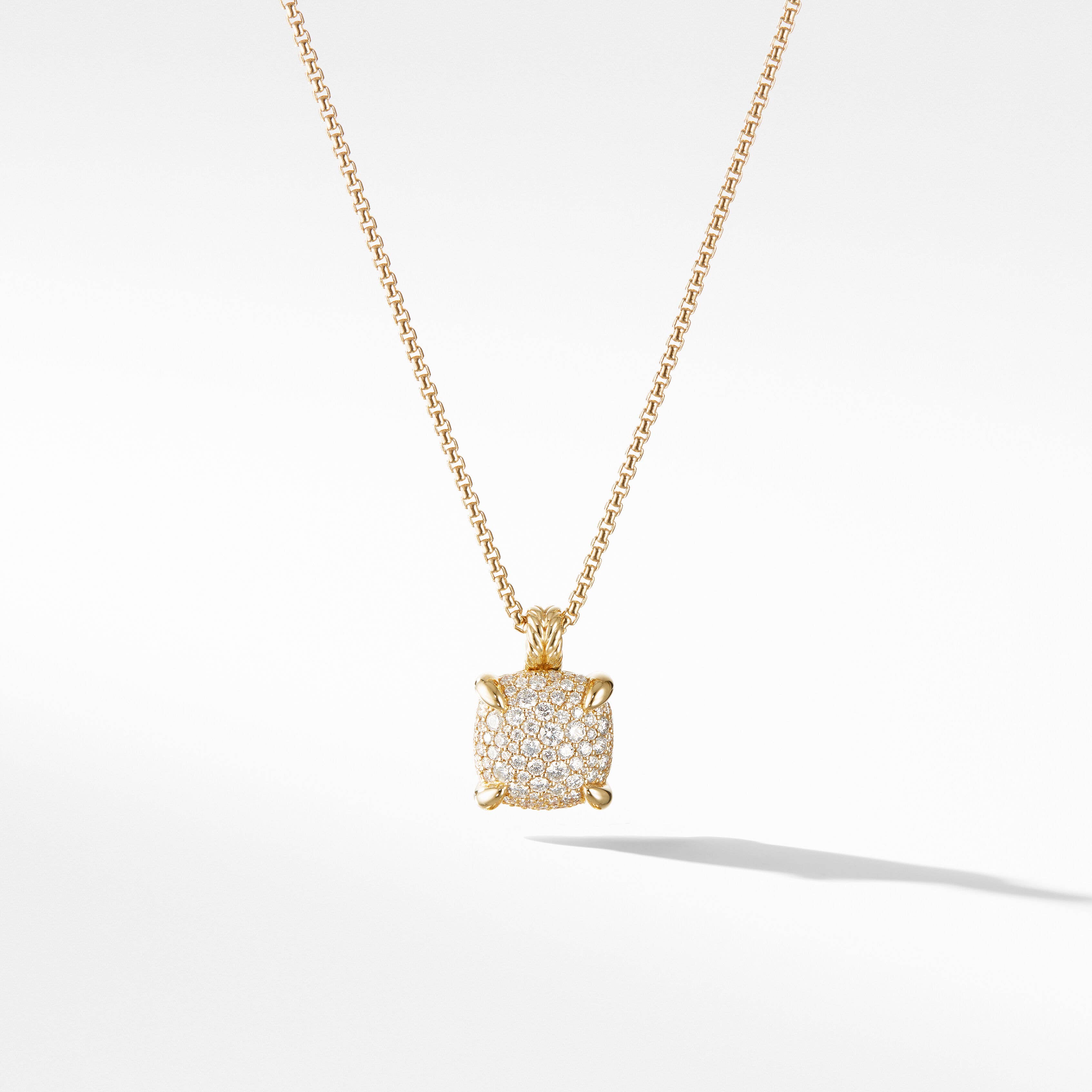 Chatelaine® Pendant Necklace in 18K Yellow Gold with Pavé Diamonds