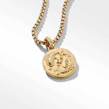 Pisces Amulet in 18K Yellow Gold with Diamonds