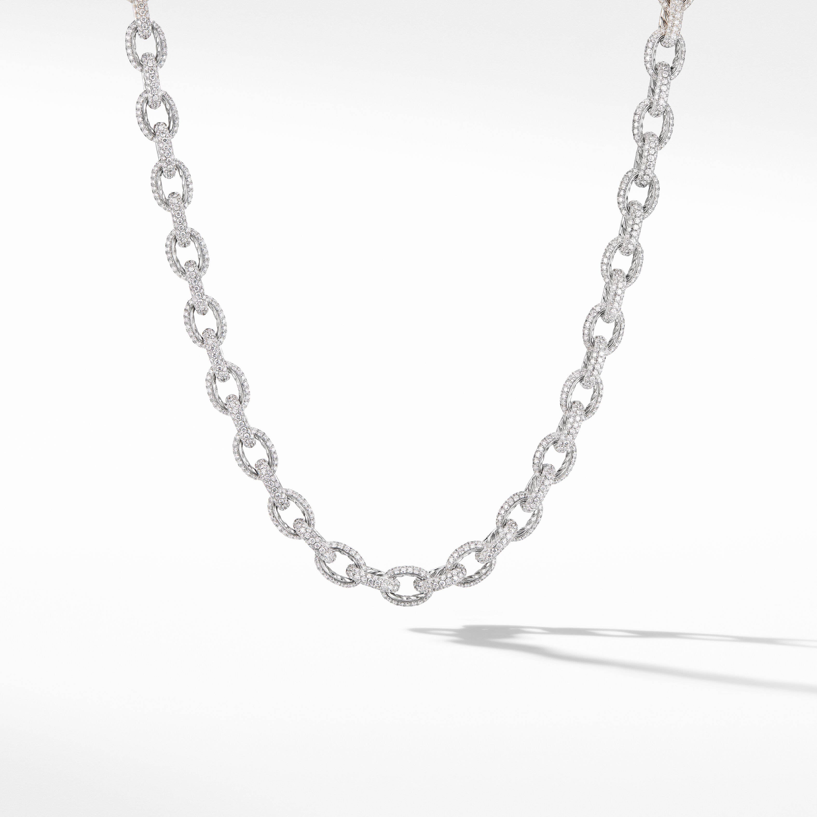 Pavé Chain Necklace in White Gold with Diamonds