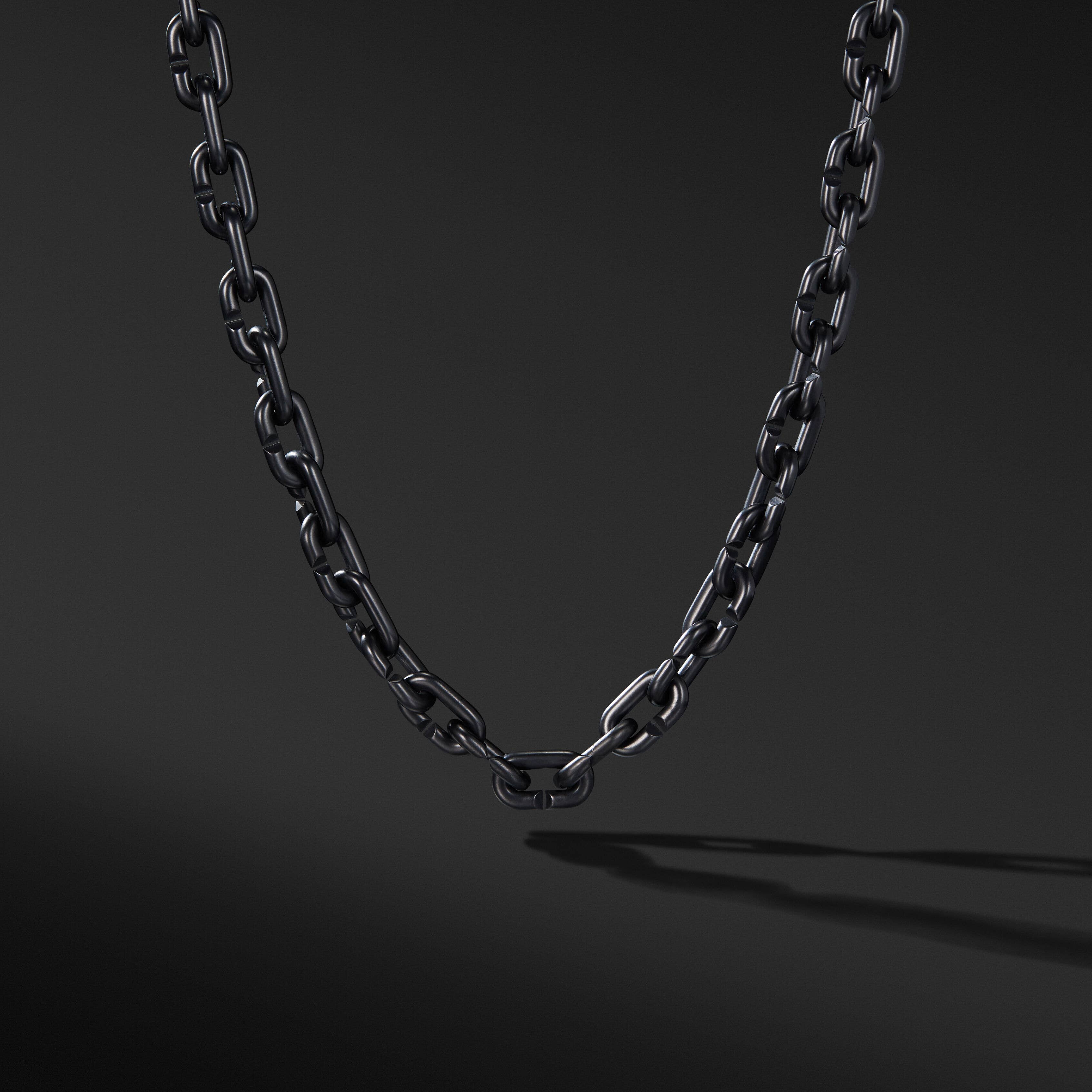 Chain Links Necklace with Black Titanium