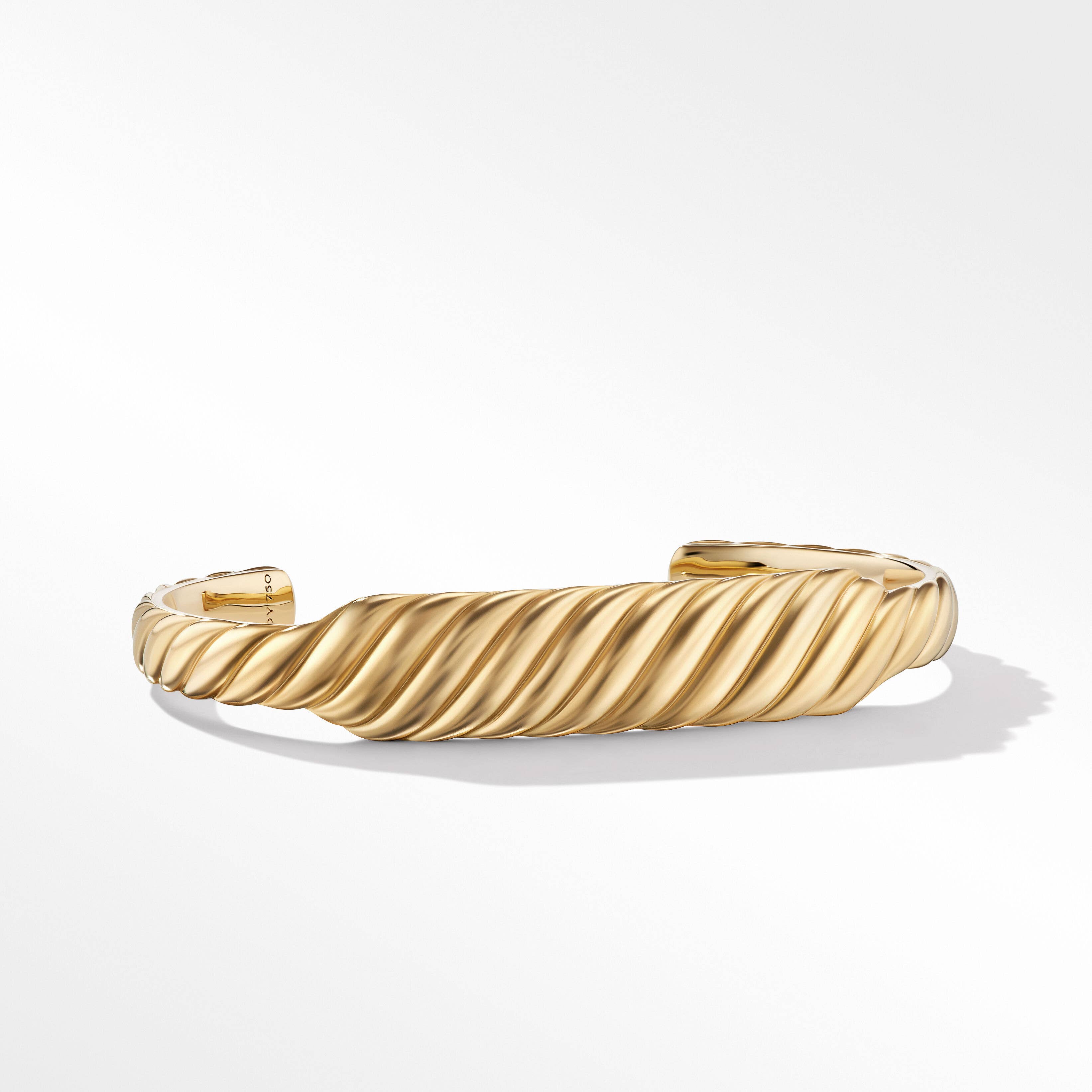 Sculpted Cable Contour Bracelet in 18K Yellow Gold