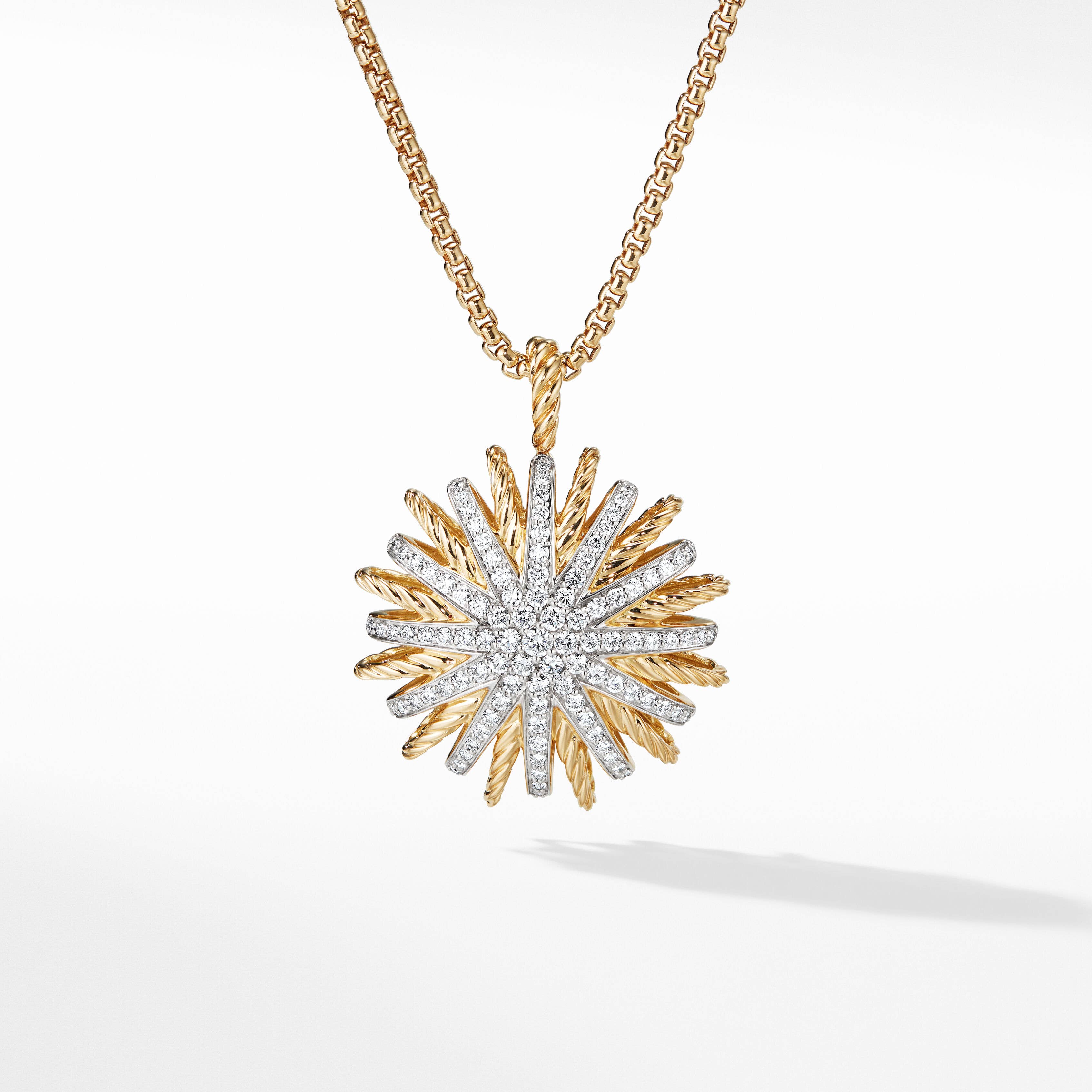 Starburst Pendant in 18K Yellow Gold with Pavé Diamonds