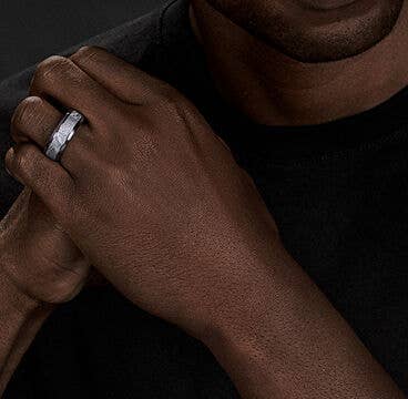 Beveled Band Ring in Black Titanium with Meteorite
