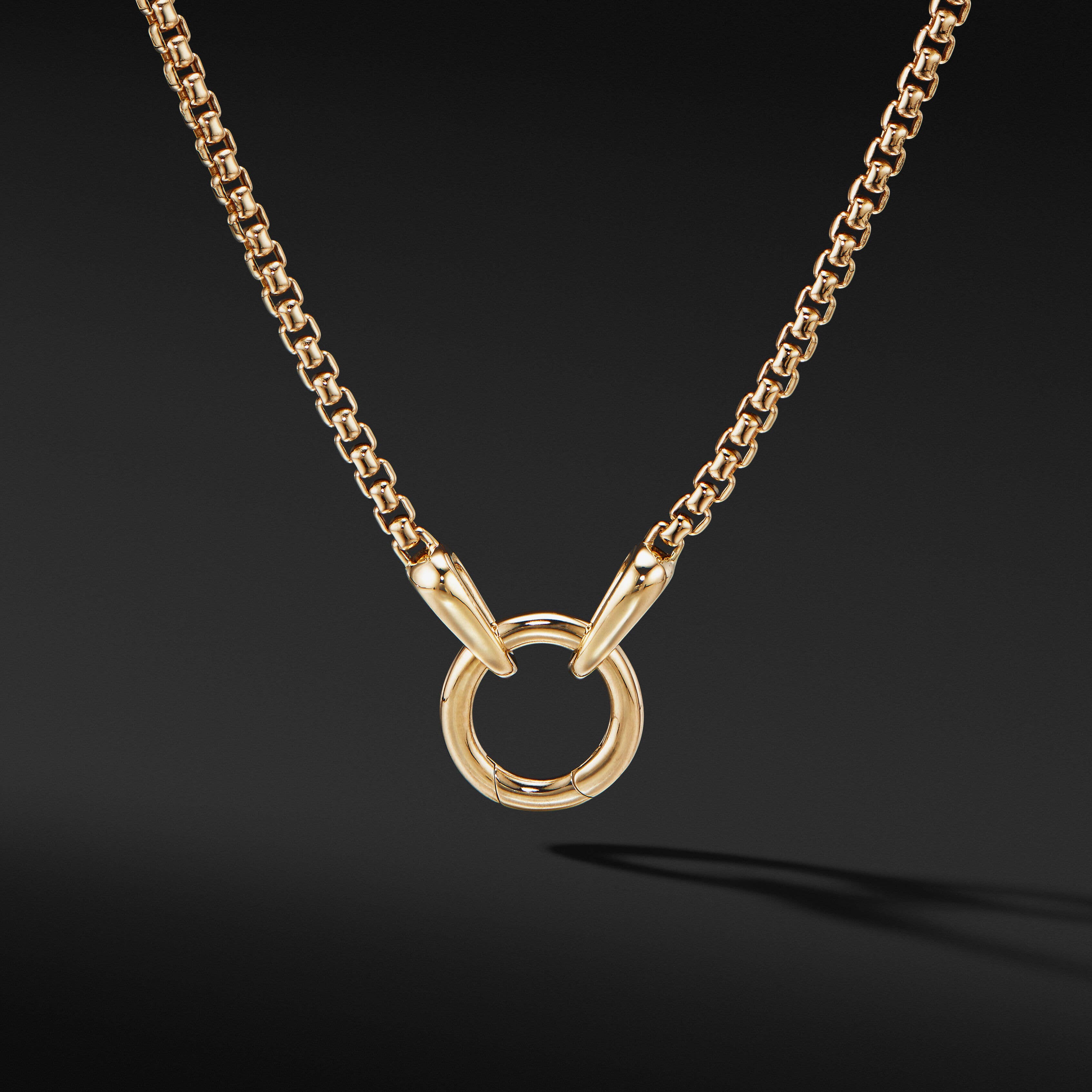 Smooth Amulet Box Chain Necklace in 18K Yellow Gold