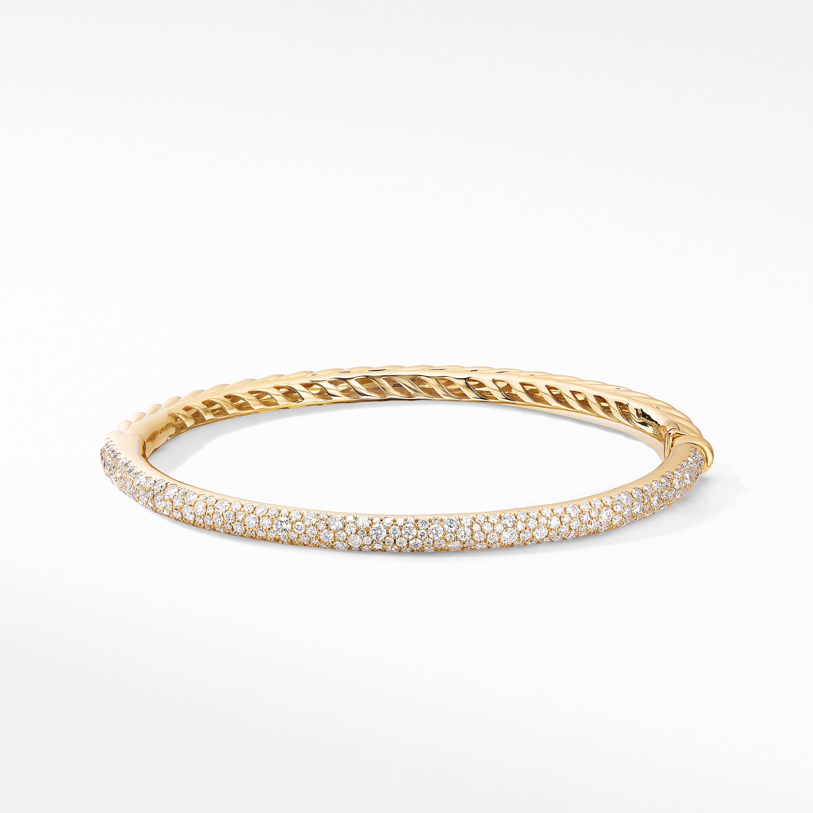 Cable Bangle Bracelet in 18K Yellow Gold with Pavé Diamonds