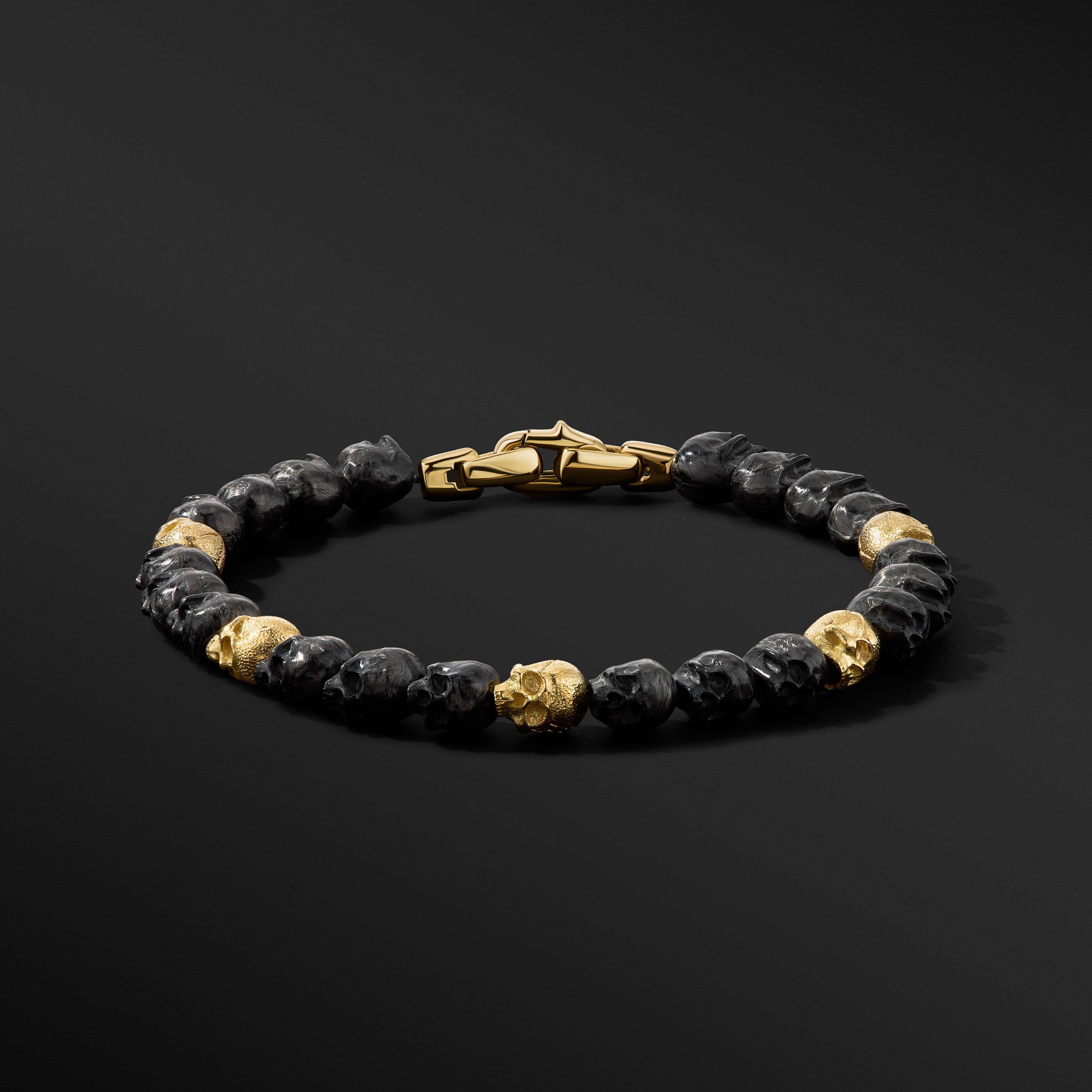 Memento Mori Skull Bracelet in 18K Yellow Gold with Forged Carbon