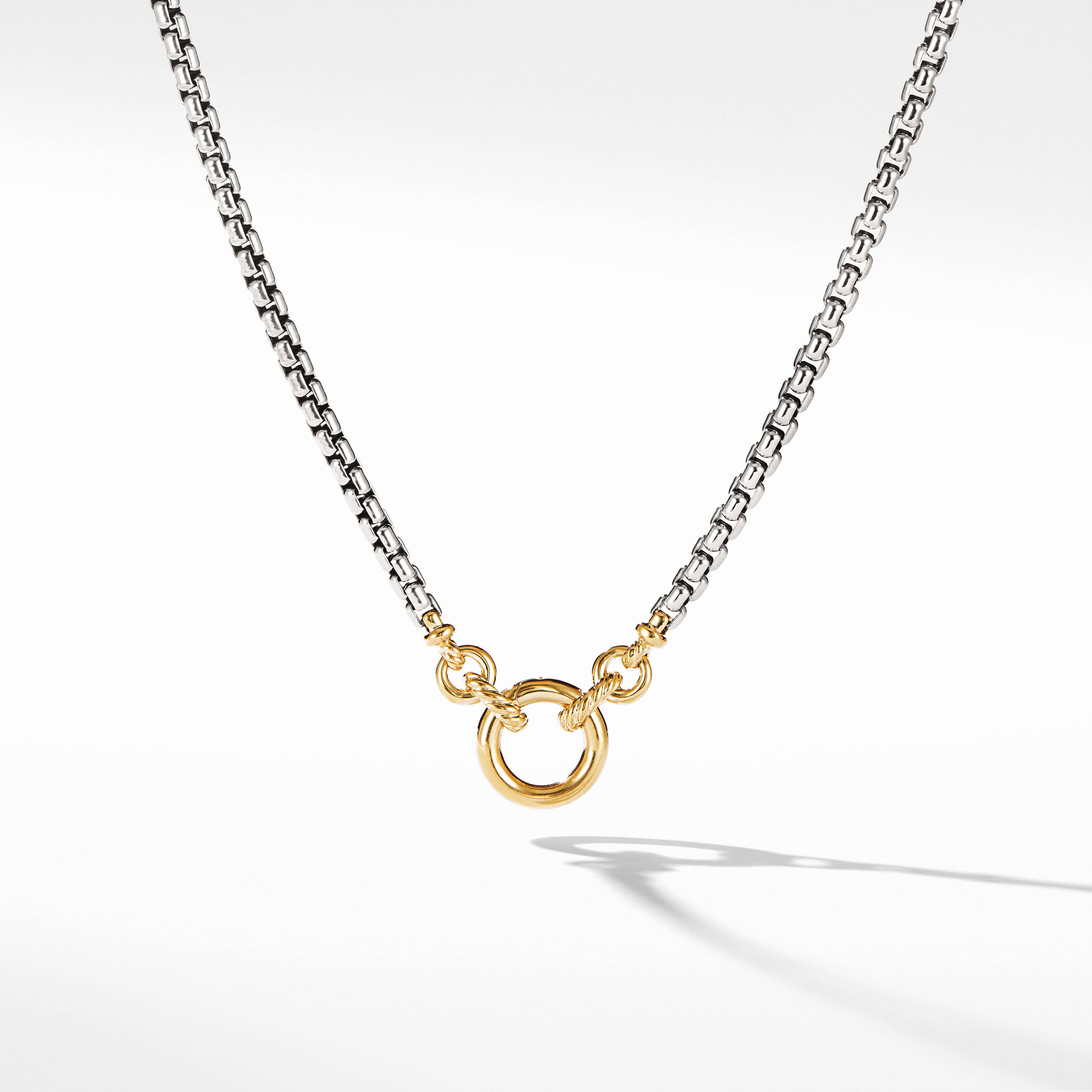 Smooth Amulet Vehicle Box Chain Necklace with 18K Yellow Gold