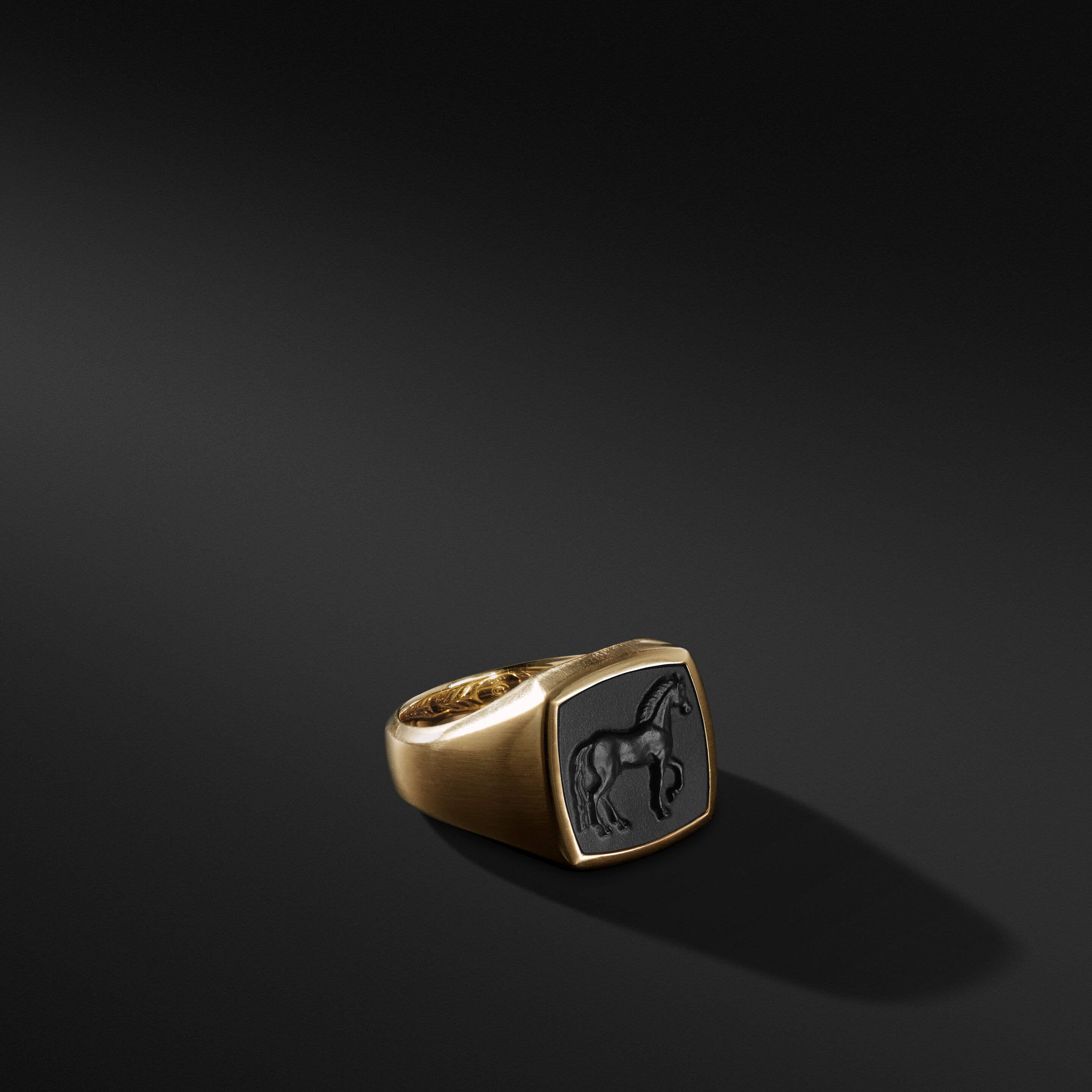 Petrvs® Horse Pinky Ring in 18K Yellow Gold with Black Onyx
