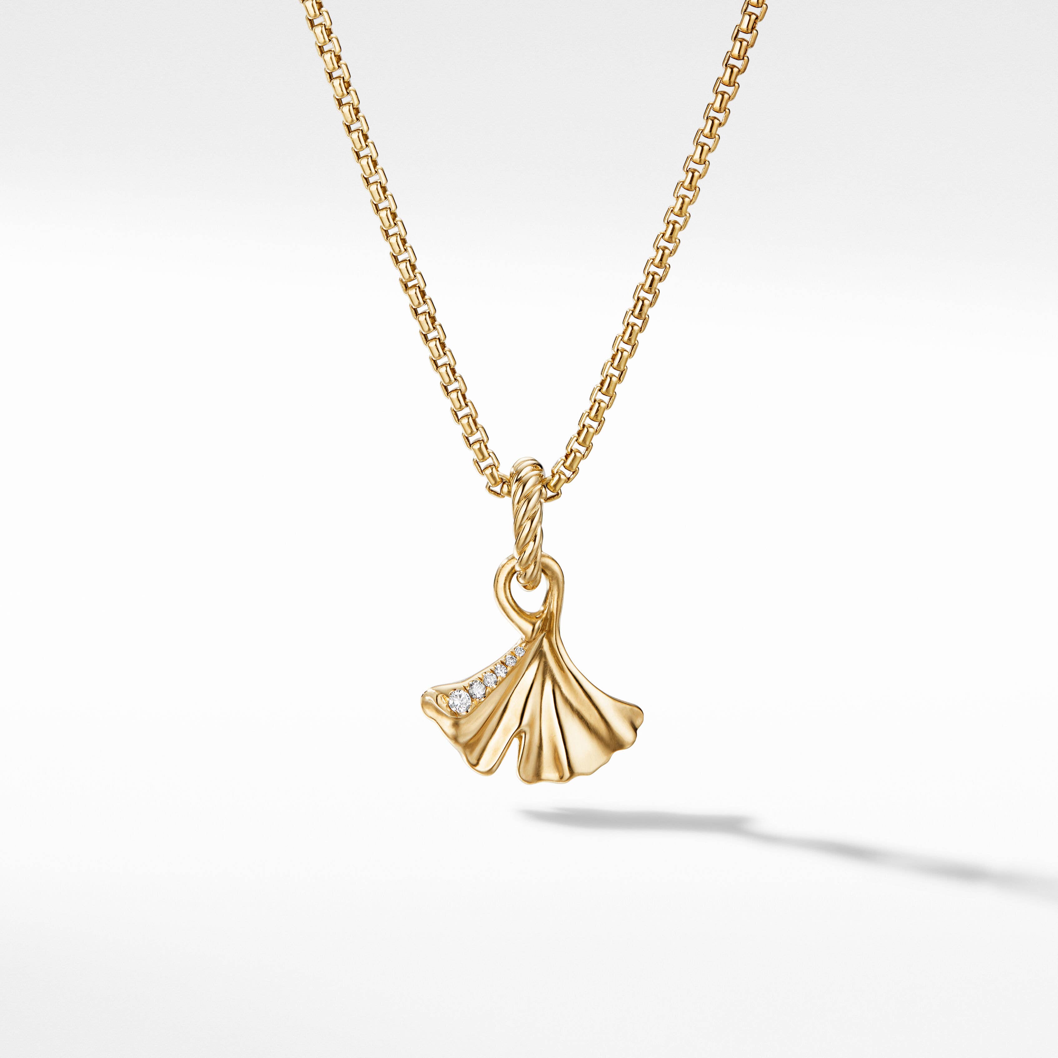 Ginkgo Amulet in 18K Yellow Gold with Pavé Diamonds