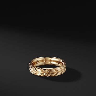 Chevron Band Ring in 18K Yellow Gold