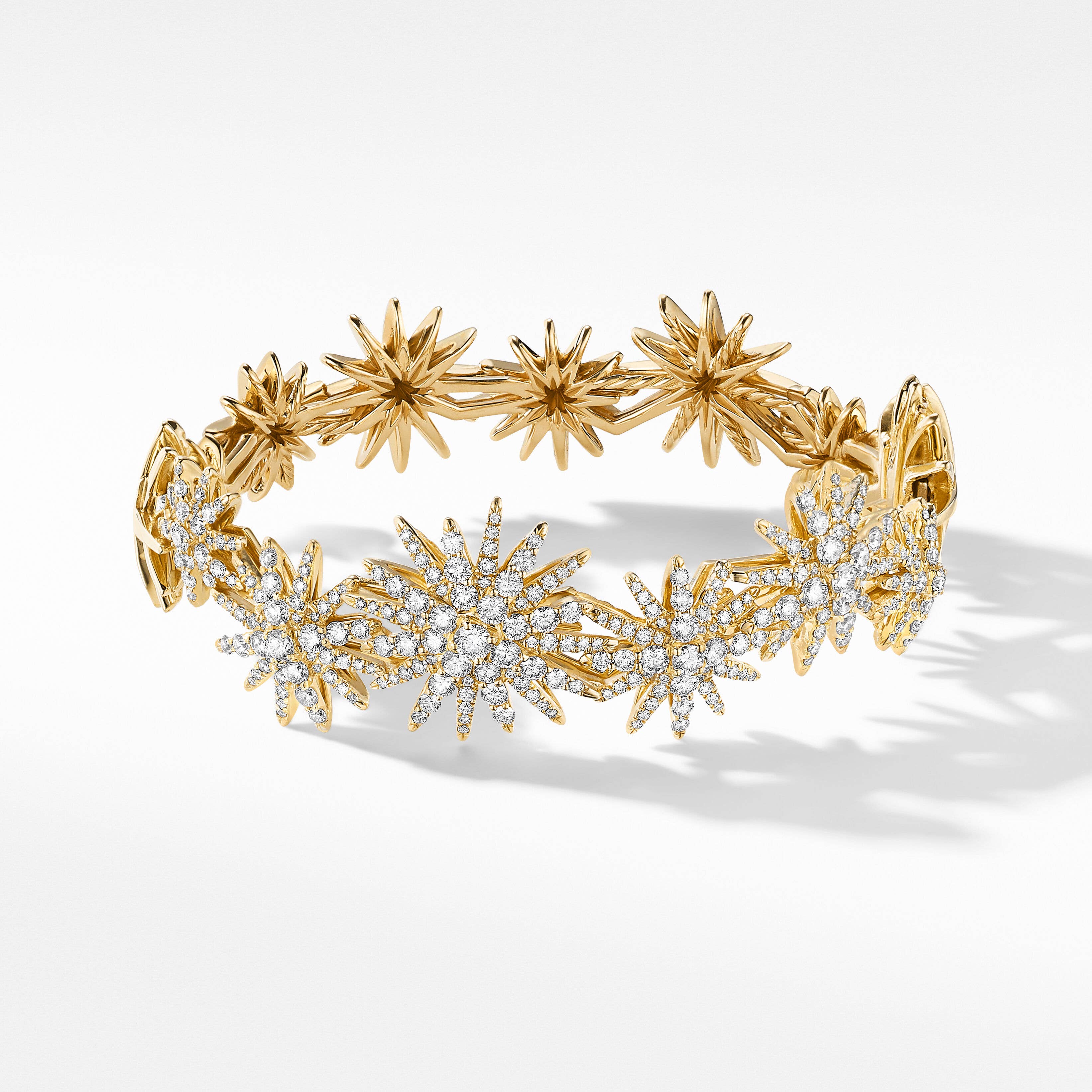 Starburst Bracelet in 18K Yellow Gold with Pavé Diamonds