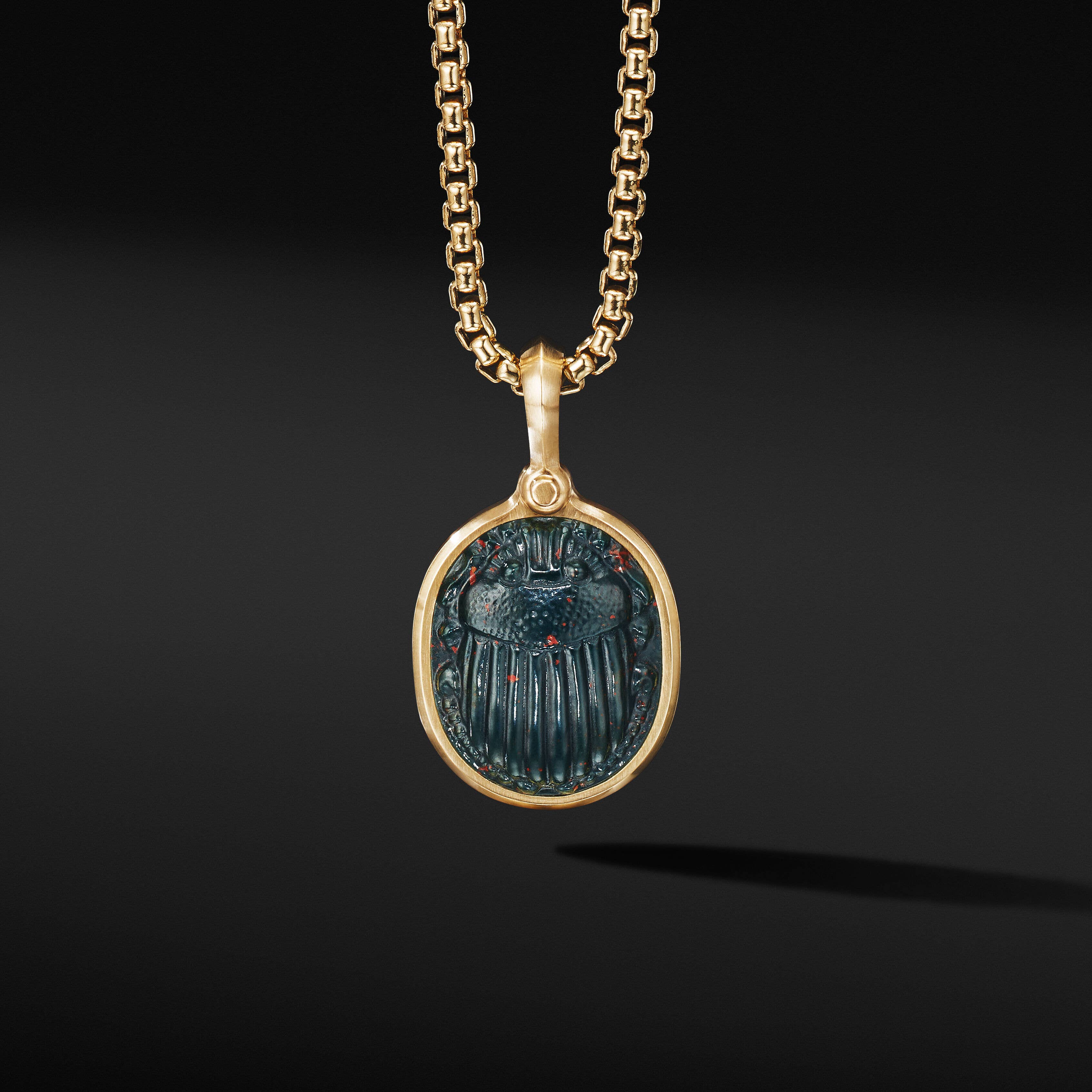 Petrvs® Scarab Amulet in 18K Yellow Gold with Bloodstone