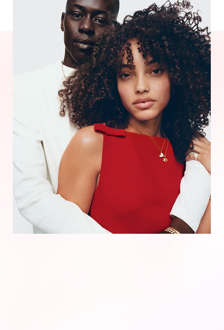 Shop this look of David Yurman hearts.