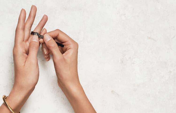 Learn more about David Yurman's ring sizing kit.