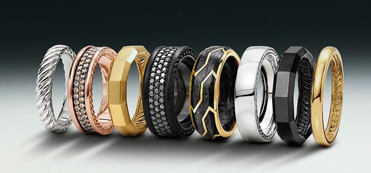 Diverses bagues David Yurman pour homme.