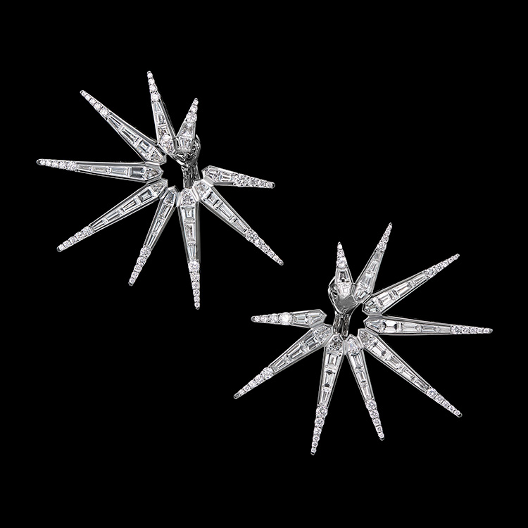 An image of Liberty Illusion-Set Hoop Earrings in 750 White Gold with GH/VS Diamonds