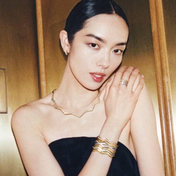 Brand ambassador Fei Fei Sun on set with David Yurman.