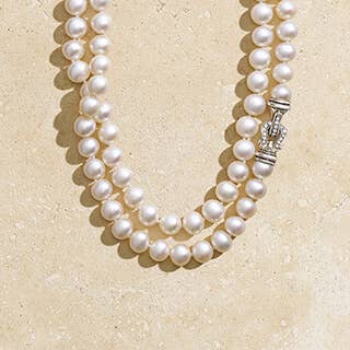 David Yurman Pearl Strand Necklace in Sterling Silver with Diamonds.