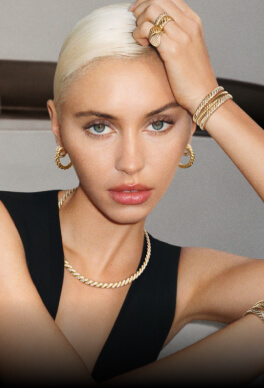 Iris Law wearing David Yurman's Sculpted Cable collection.