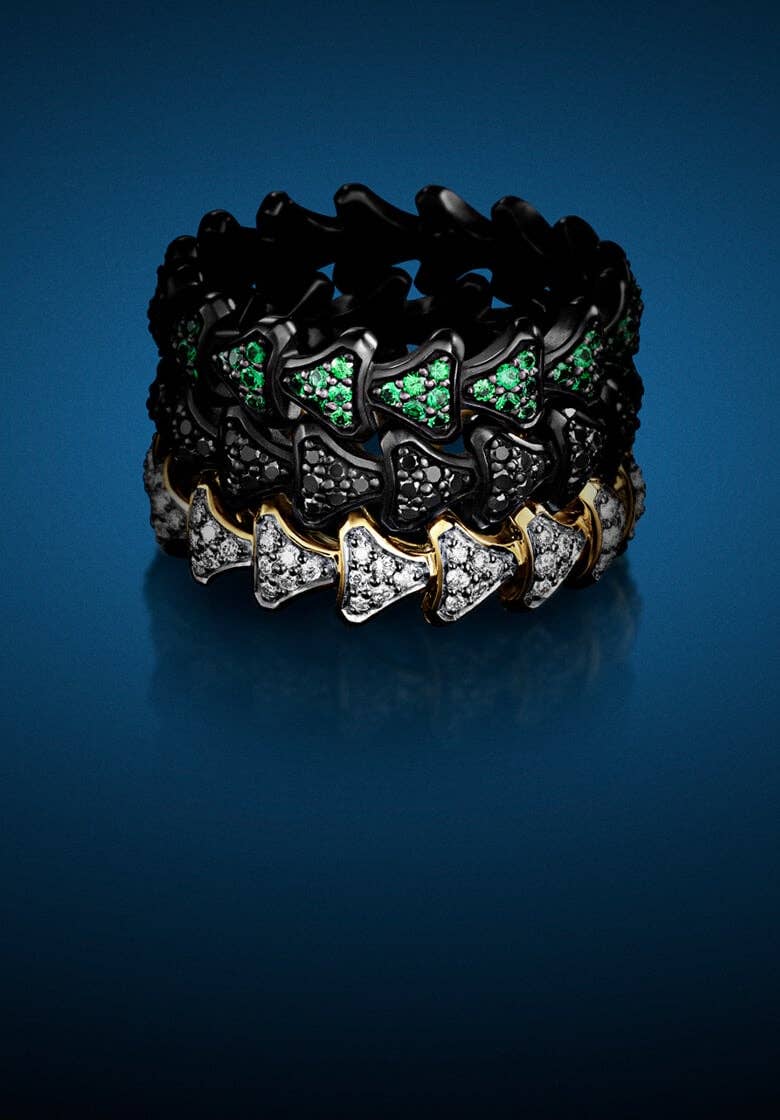 Une juxtaposition de bagues Armory de David Yurman