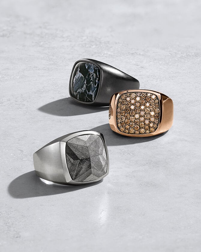 Trois chevalières David Yurman.