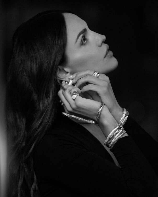 Eiza wearing David Yurman's Sculpted Cable collection.