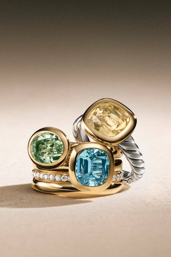 Une paire de bagues David Yurman pour femmes. 