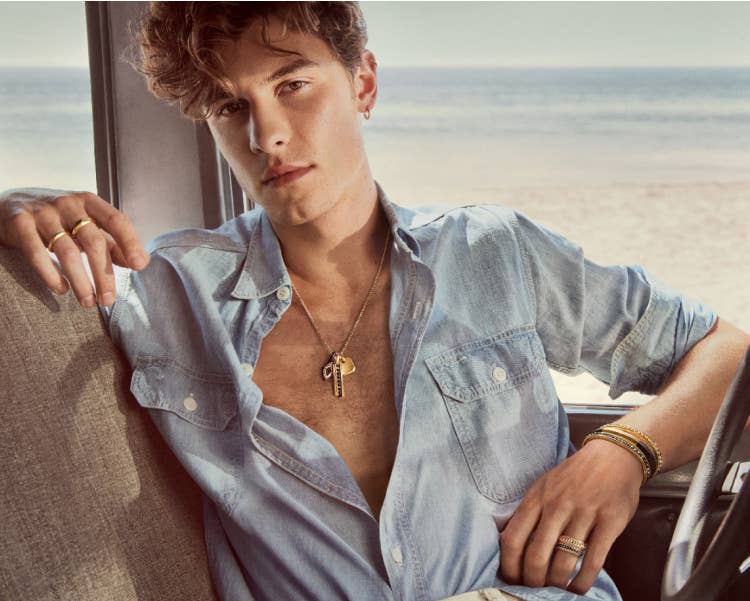 An image of a Shawn Mendes wearing David Yurman jewelry.