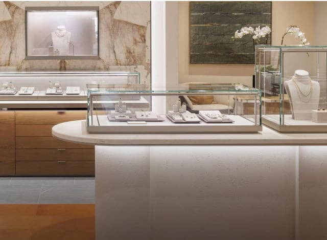 Find a David Yurman store nearby.