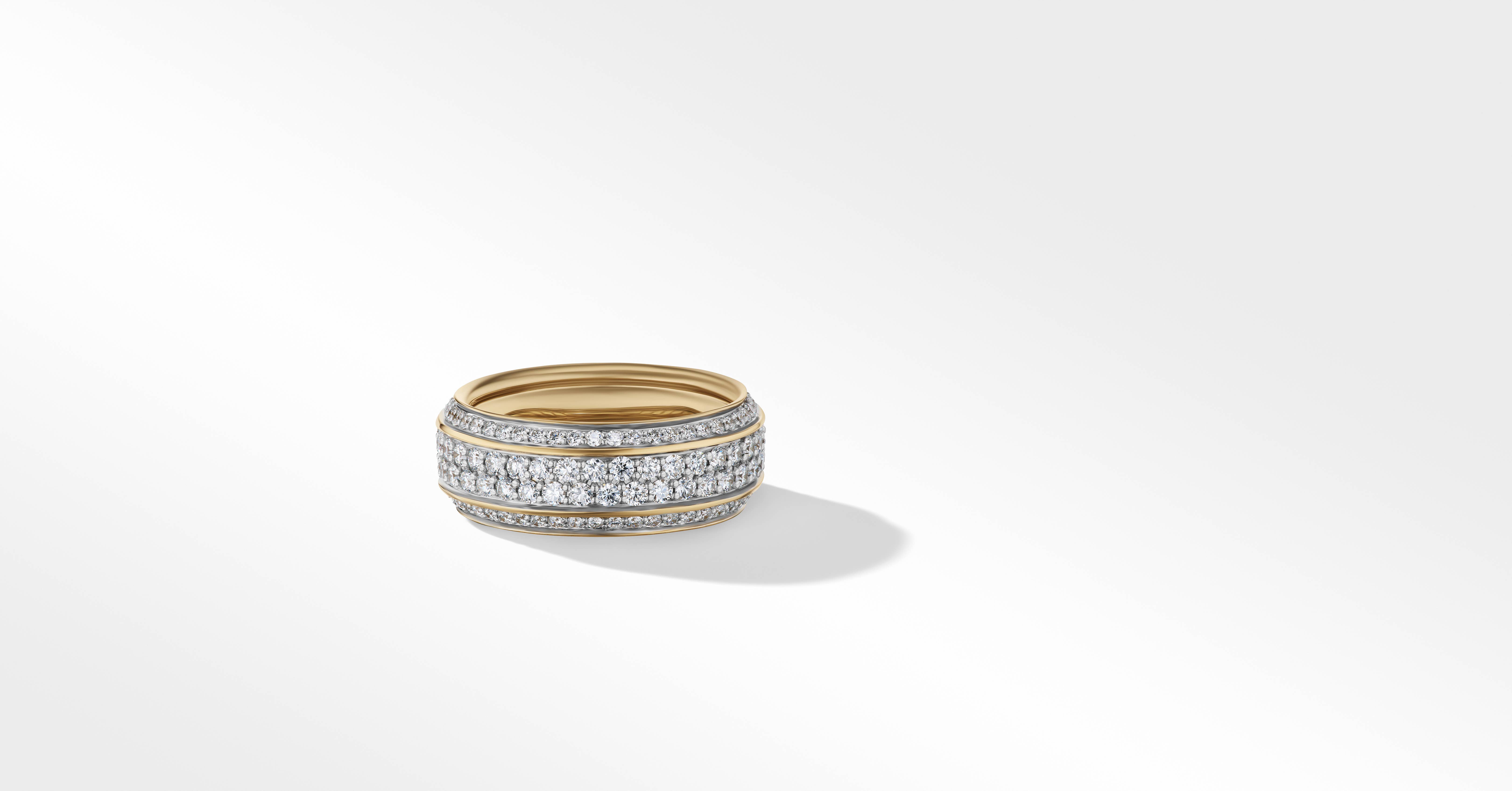 David Yurman | Streamline® Beveled Band Ring in 18K Yellow Gold with Pavé Diamonds