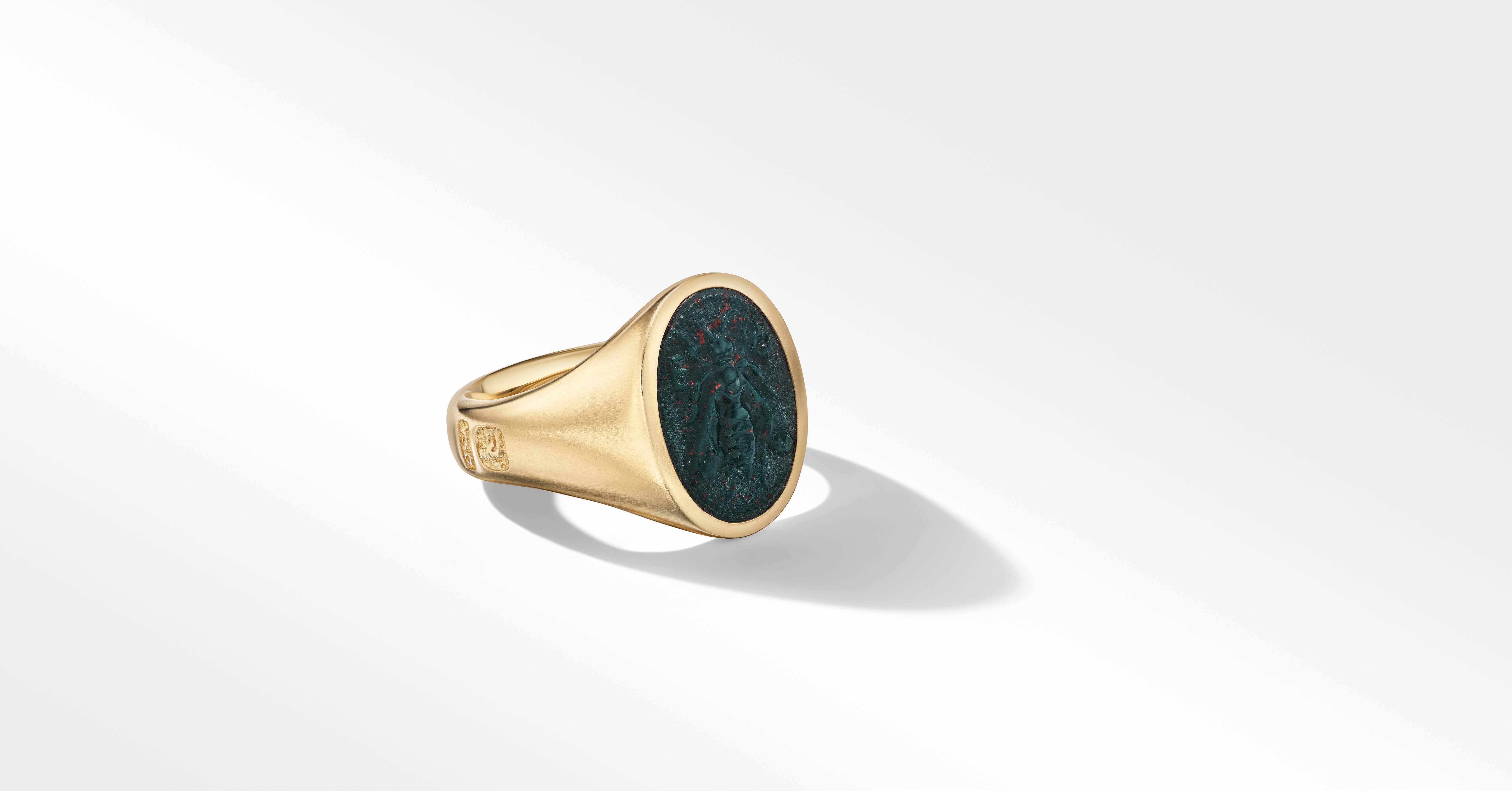 Petrvs® Bee Signet Ring in 18K Yellow 