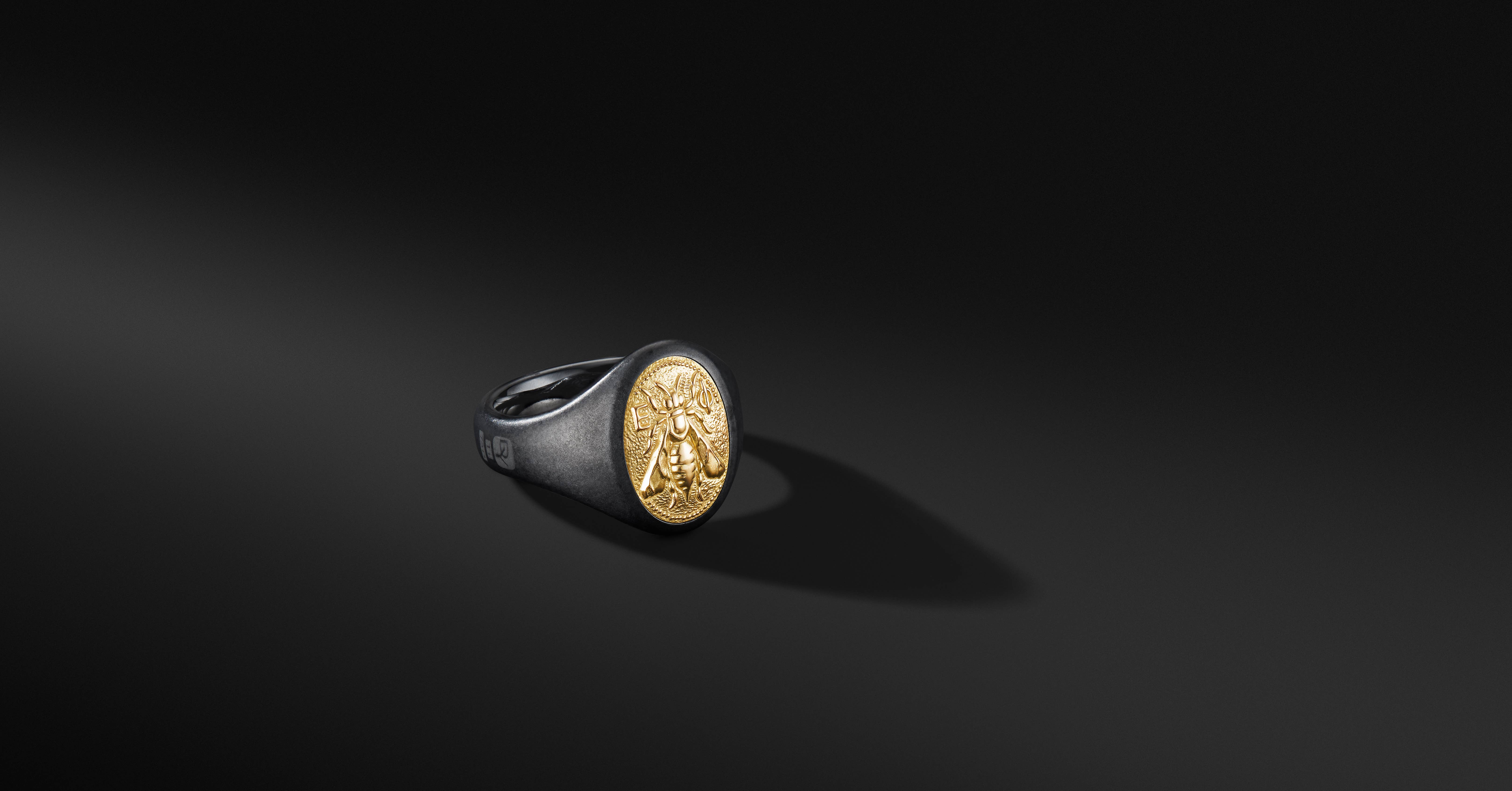 Petrvs® Bee Signet Ring with Black 