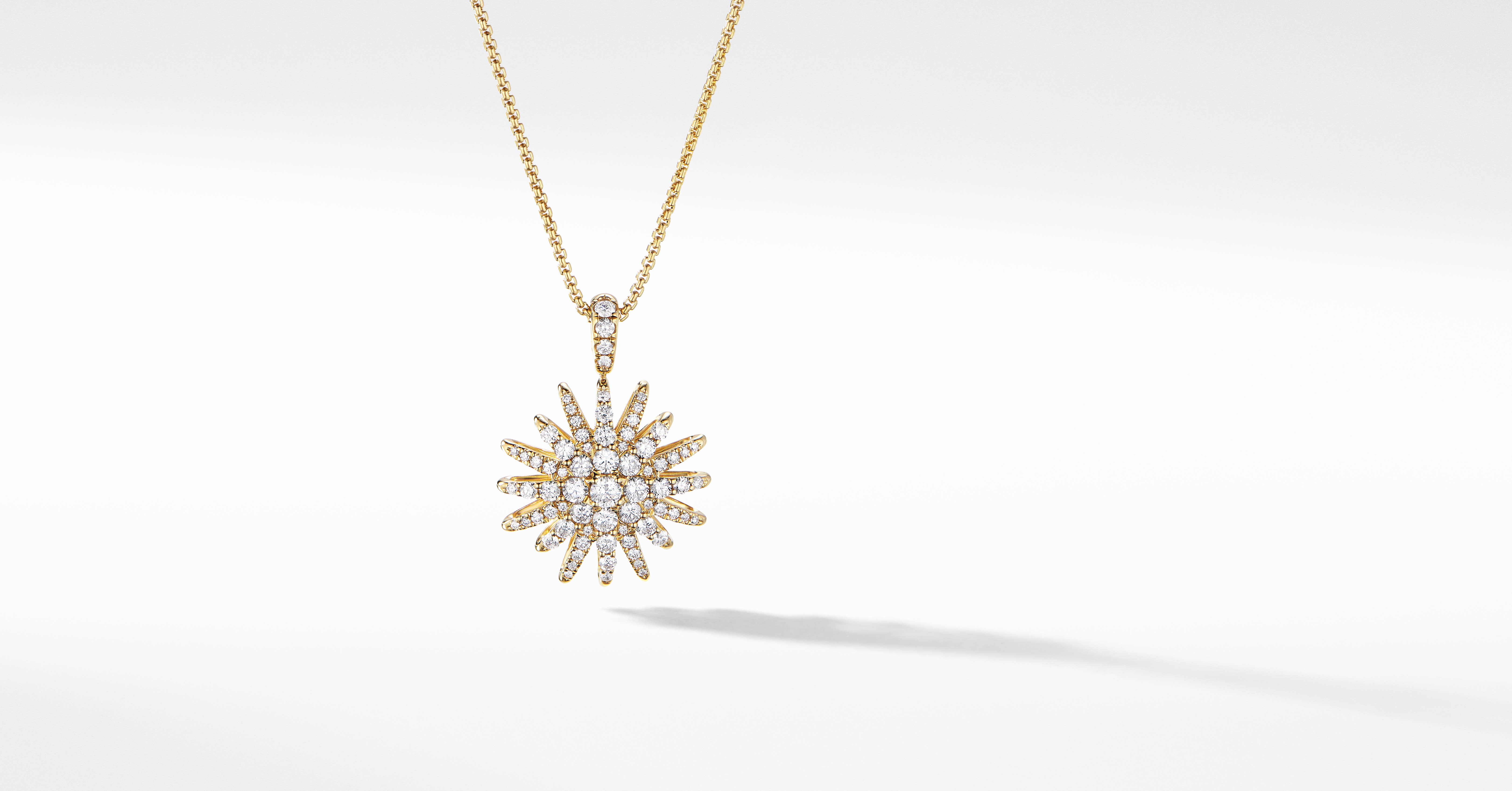 Starburst Pendant Necklace in 18K 